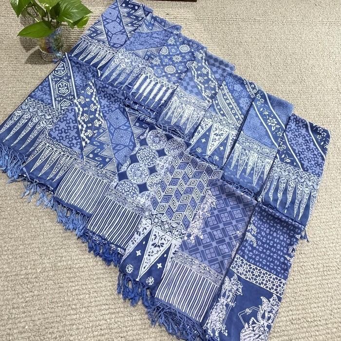 AV Scraft Winter Syal batik Biru