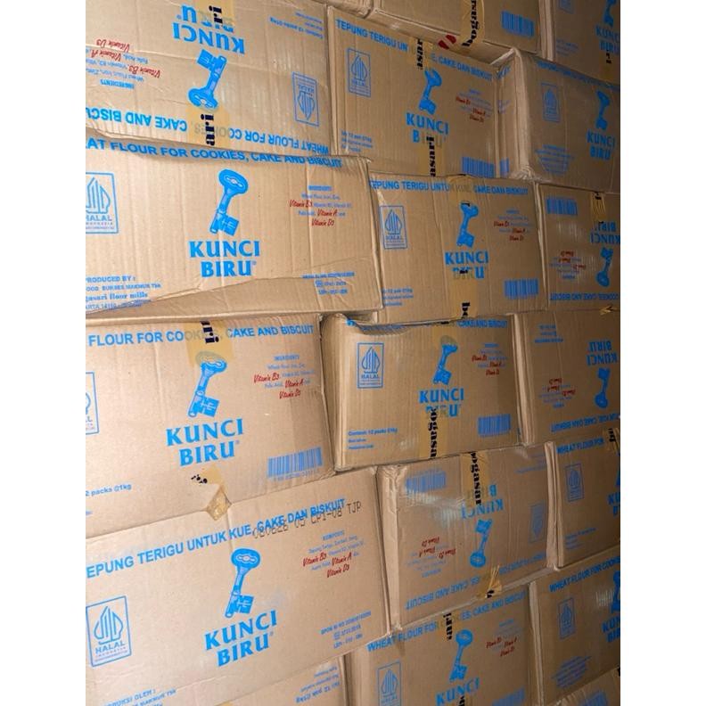 

TEPUNG TERIGU KUNCI BIRU 1 DUS | 12 x 1 Kg | 06 2026 |1 DUS Nugi
