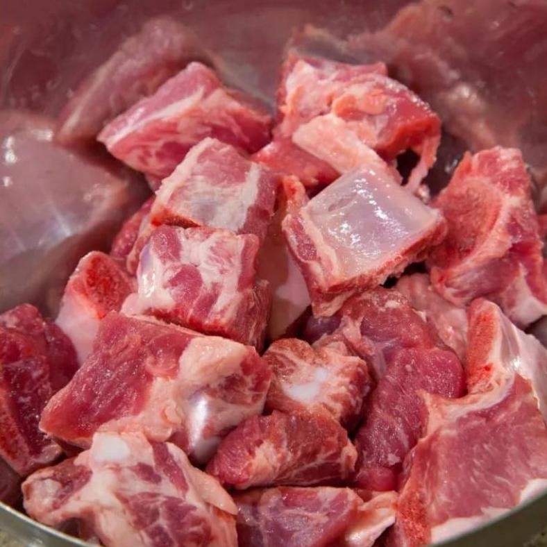 

Paikut / Iga Babi Murni Sudah Dipotong Sop / Bakut - 500Gr Nugi