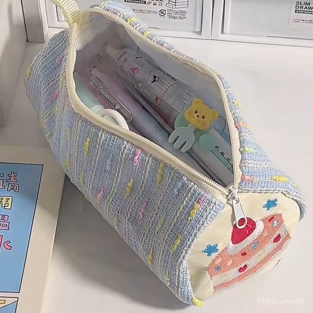 

Cute Strawberry Cake Pencil Case Large Capacity Cylinder Stationery Storage Bag Fresh Desktop Pen Box 6NZV
