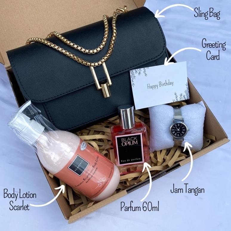 

[Md-St]Hampers Tas Cewek Dan Scarlett/Hadiah Ulang Tahun Cewek/Gift Box Cewek/Kado Anniversary/Kado Valentine/Kado Pacar/Kado Wedding/Kado Wisuda/Hadiah Tas Cewek/Hampers Lebaran/Hampers Ramadan