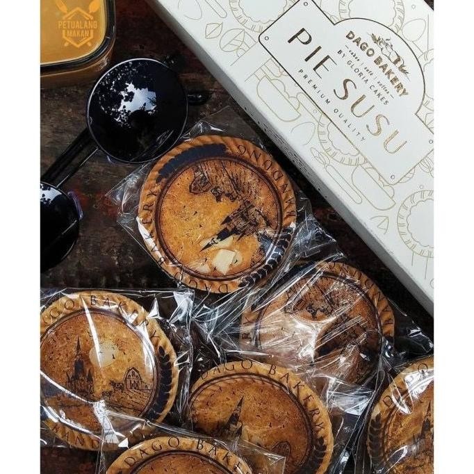 

Pie Susu by Dago Bakery Best Quality Nugi