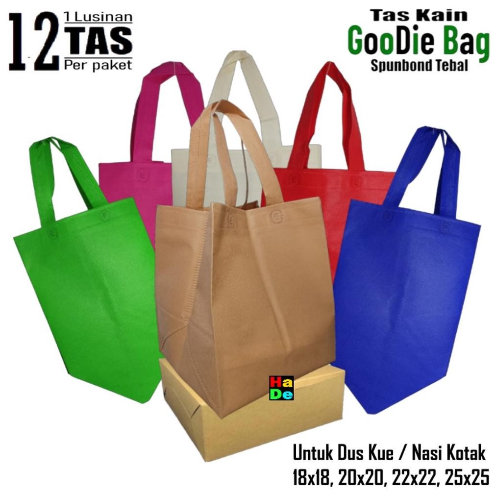 

1 Lusinan Isi 12 Tas Kain Spunbond Goodie Bag Handle Box Dus Kue Nasi Kotak 18x18 20x20 22x22 25x25 Nugi