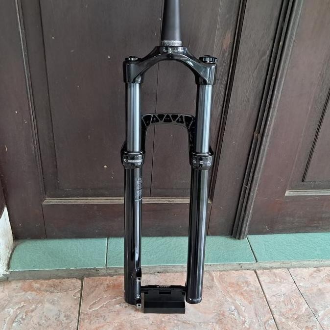 ready Fork Rockshox Recon SL 29 Inch Travel 130mm Boost 110x15mm Solo Air Black - 29er