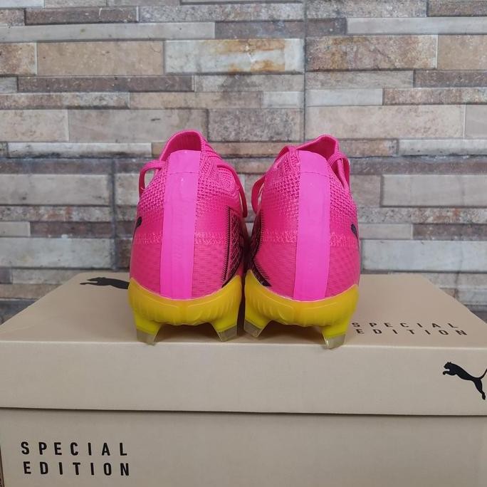 Sepatu Bola Puma Future Ultimate Pink Yellow FG - Sepatu Soccer puma Terlaris