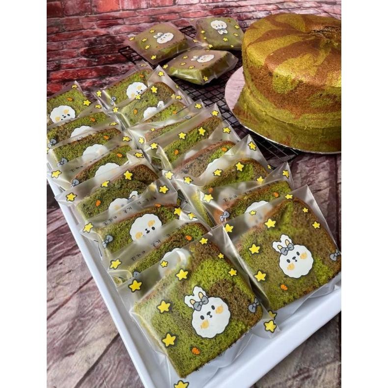 

Promoo!! bolu chiffon cake pandan coklat slice /potongan isi 3pcs