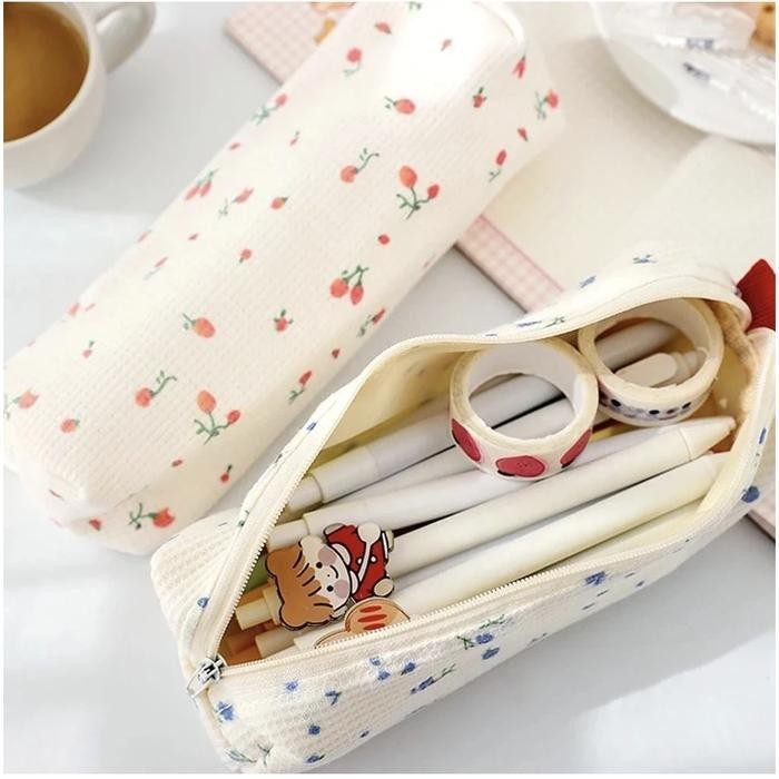

SWG Kotak Pensil Imut Kotak Alat Tulis Pencil Case Kotak Pensil Sekolah Motif Little Flower Trendy Lucu