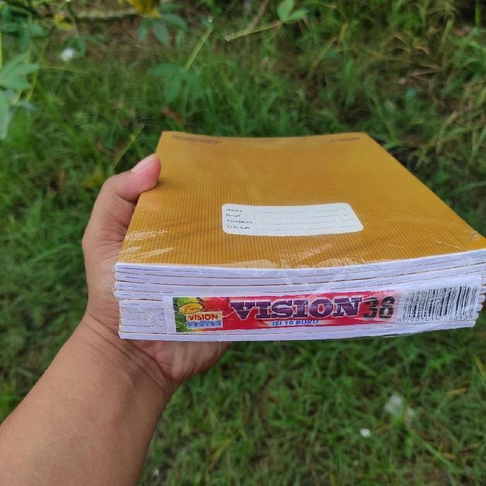 

SWG Buku Vision sampul coklat isi 38 lembar, sangat cocok untuk perlengkapan anak anak sekolah Paper Stationery