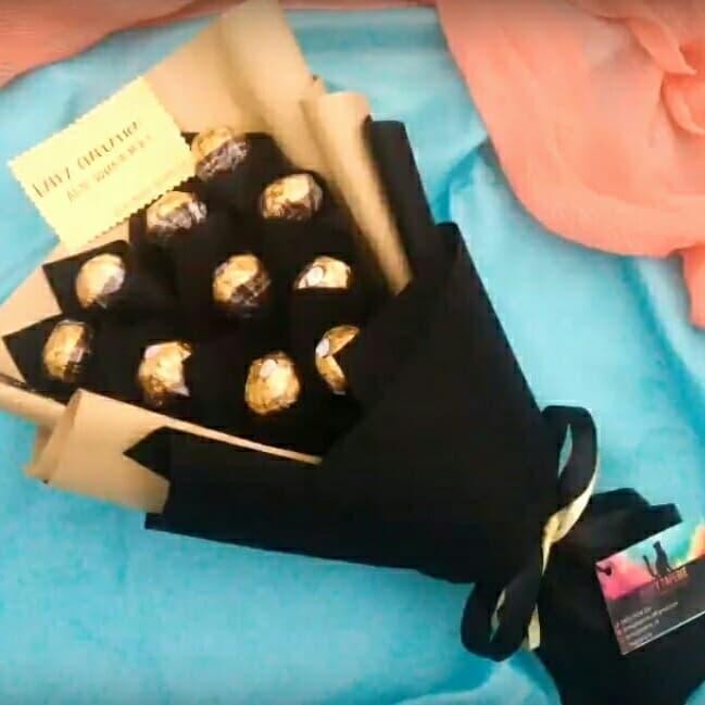 

Bouquet Chocolate | Buket Wisuda | Hadiah Valentine | Coklat Ferrero
