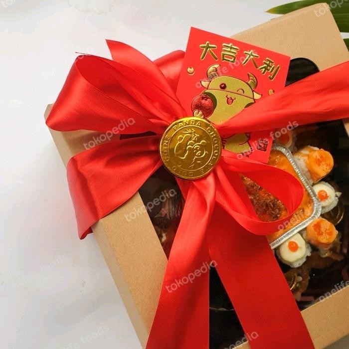 

Sushi Birthday Cake Regular