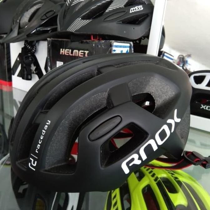 Helm Sepeda Rnox Hitam