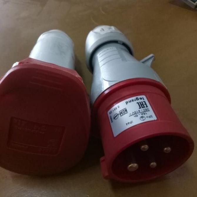 Lm Legrand Plug Industri + Mobile Socket 4 Pin 32A Ip 44 Set Male Female