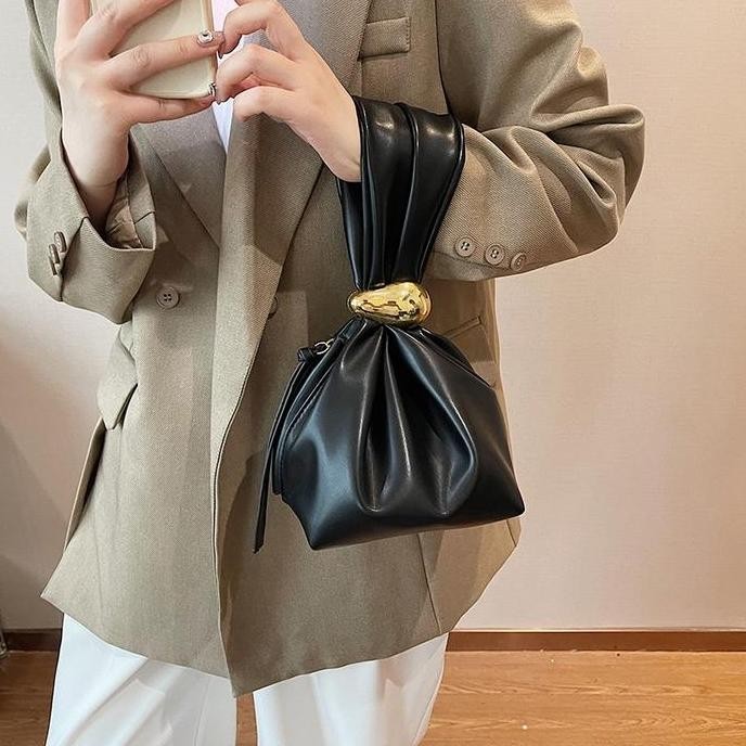 

Baru Tas Tangan Wanita Vendi M9 - Top Handle Bag Kulit Premium Korean Style