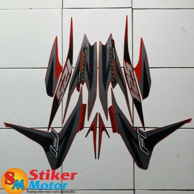 TERMURAH STICKER MOTOR VARIO TECHNO 125 FI 2013 MERAH