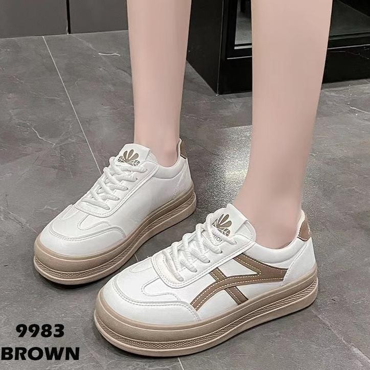 NEW KEKINIAN Sepatu KASUAL TERBARUUU Import Kekinian Sepatu Kasual Jalan2 Sepatu Sneakers Kulit Wani