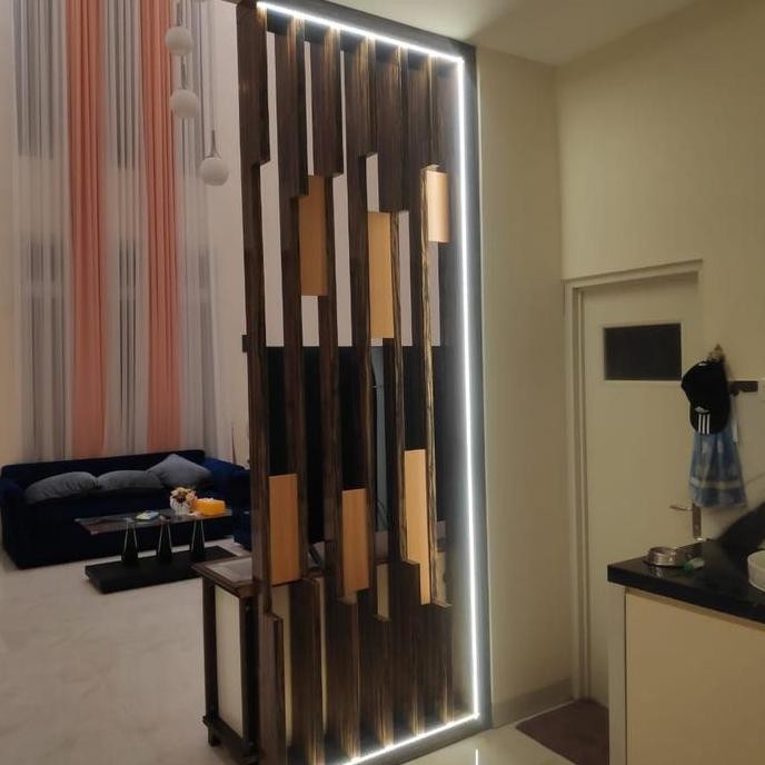 Terbaru Bawah Tangga Dan Penyekat Ruang Dapur