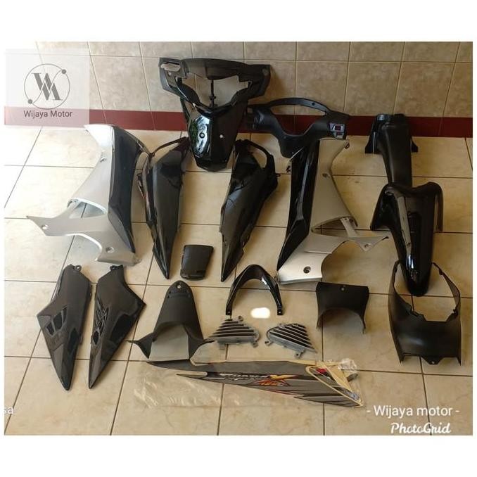 cover body supra x 125 lama old silver hitam 2005 2006 supra