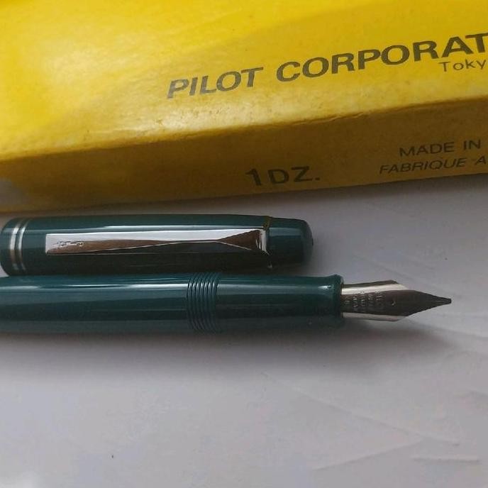 

Fountain Pen Pilot 78G - Pena Pilot Jadul Lawas Vintage 78G Kualitas Terbaik Harga Termurah