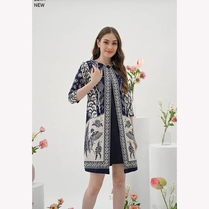 Evercloth Elva Dress Batik Lengan Panjang Tunik Batik Couple Batik Modern Dress Wanita Slimfit Serag