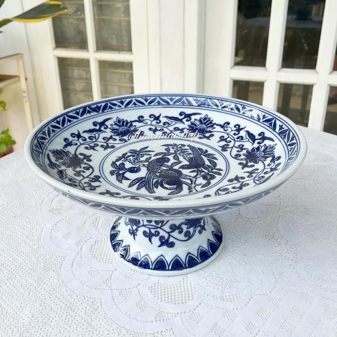 Piring Kaki Kue / Saji Keramik Biru Putih Birdy