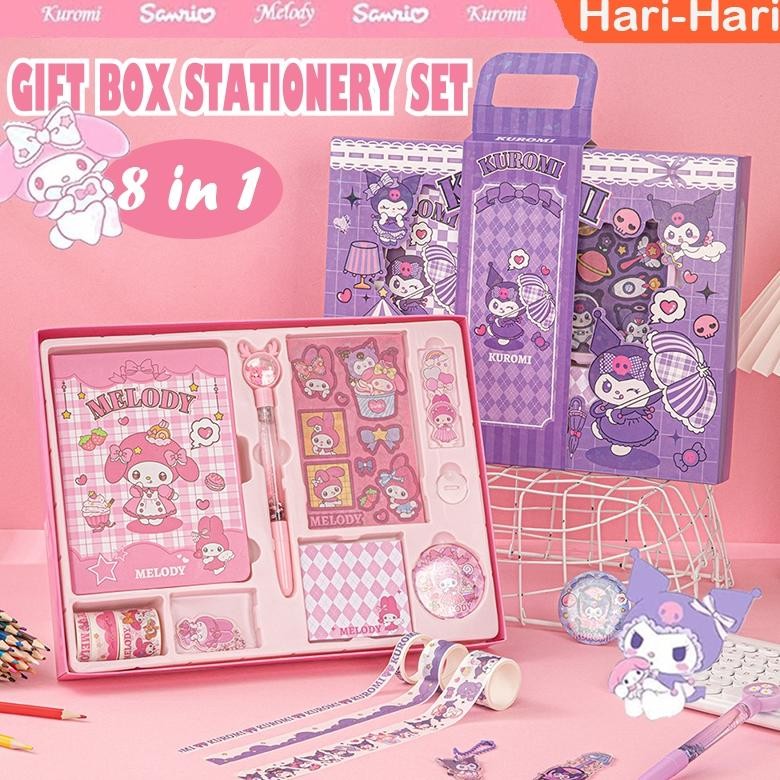 

Siap Kirim Set Notebook Giftbox 8 in 1 Alat Tulis Anak Karakter Kuromi My Melody Lengkap