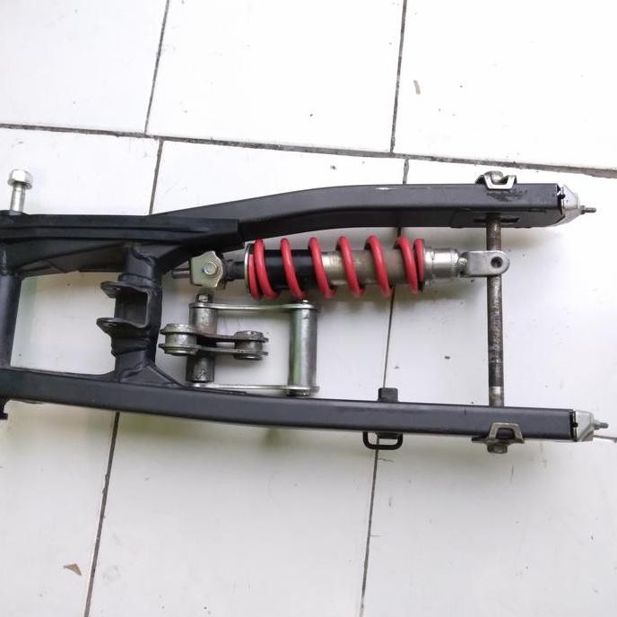 swing arm cbr 150r facelift K45g