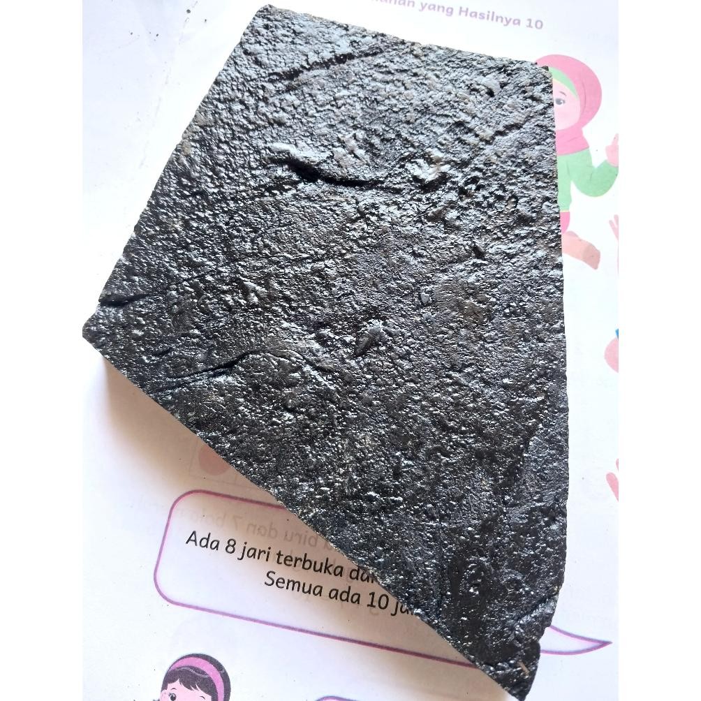 MenyanKemenyan Madat Hitam Aspal,Kemenyan Menyan Madat Hitam Aspal, 100gr Nugi