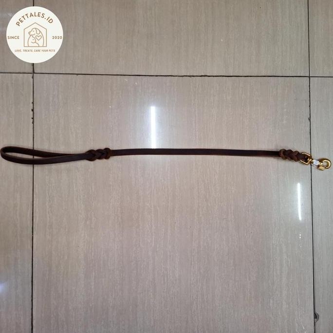 Tali Penuntun Anjing Kulit Germany