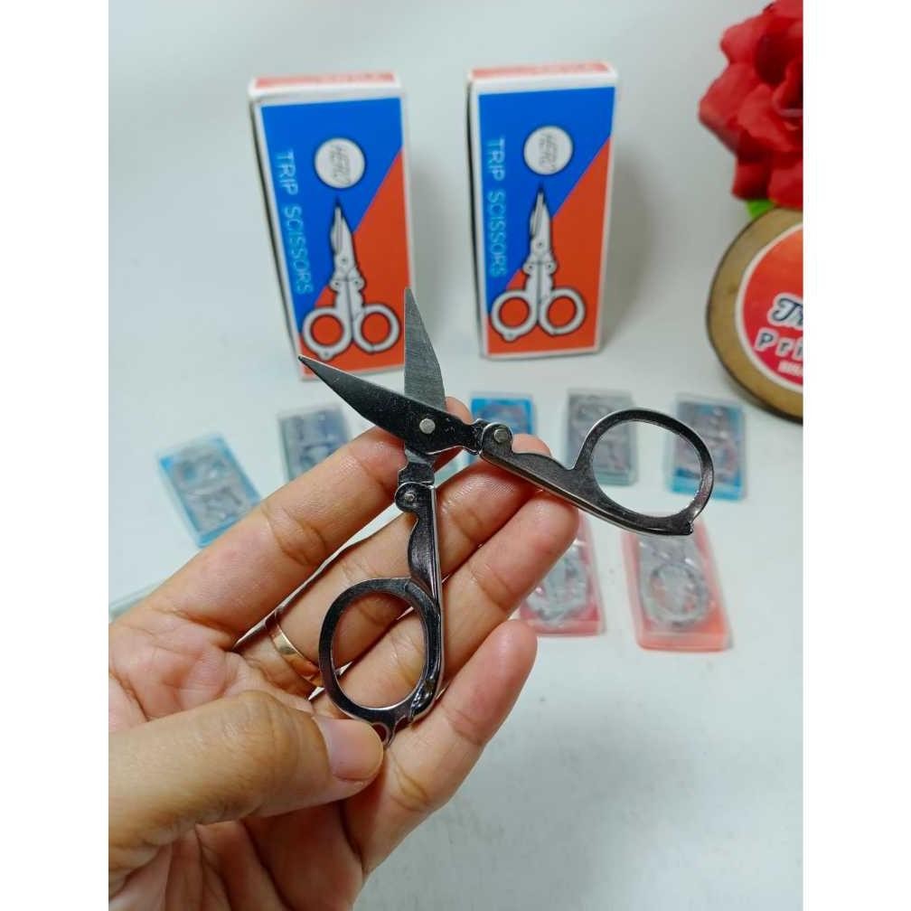 

Gunting merah lipat gunting bayi isi 12 pcs Nugi