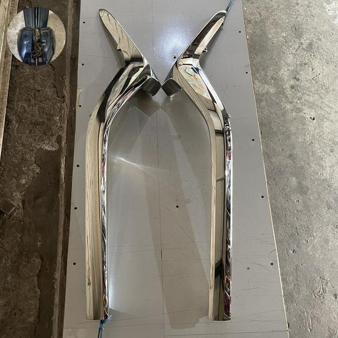 NEW List Chrome Grill Mazda CX-5 Elite Original