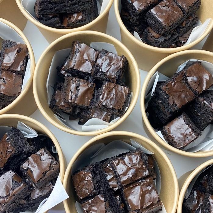 

Fudgy Brownies Bites 16Oz 16Pcs
