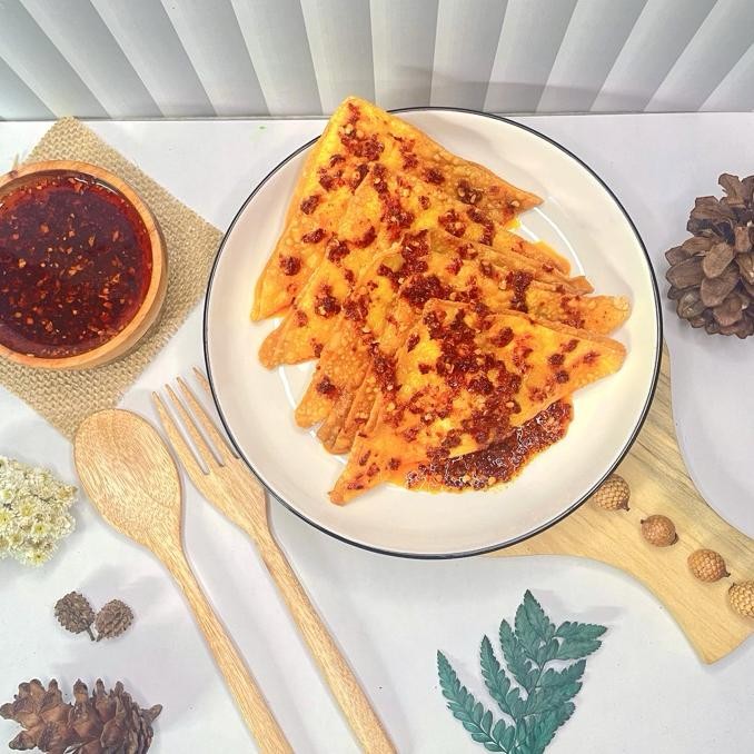 

Wonton Chili Oil Pangsit Goreng Chili Oil Pangsit Ayam Isi 5 Chinese Chili Oil