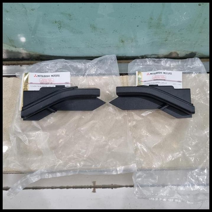 Cover Grill Bemper Depan Asli Mitsubishi New Pajero Sport 2023