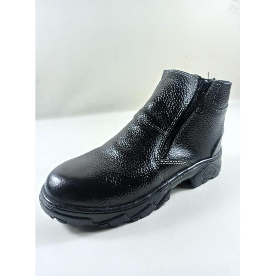 Stand Horse Sepatu Safety Proyek Lapangan Sepatu Sefty Ujung Besi Semi Boot Resleting Full Rubber Ne