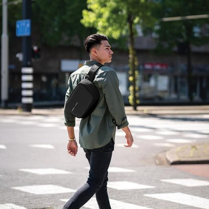 Promo Bobby Sling By Xd Design, Anti-Theft Tas Sling Bag Selempang Original