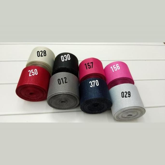 

Baru Pita Imlek Satin CNY Lebar 2.5cm Panjang 22 Meter / Roll - Hiasan Parcel