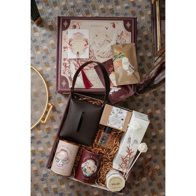 

Ready Canary Hampers Imlek Sincia Parcel CNY 2025 Aromatherapy Paket Hadiah