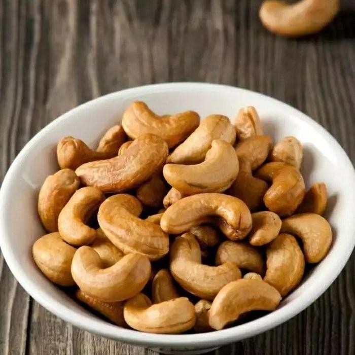 

Ccf Kacang Mete Mede Matang ( 500 Gram ) Asli Wonogiri Food Snacks Goreng Asin Cemilan