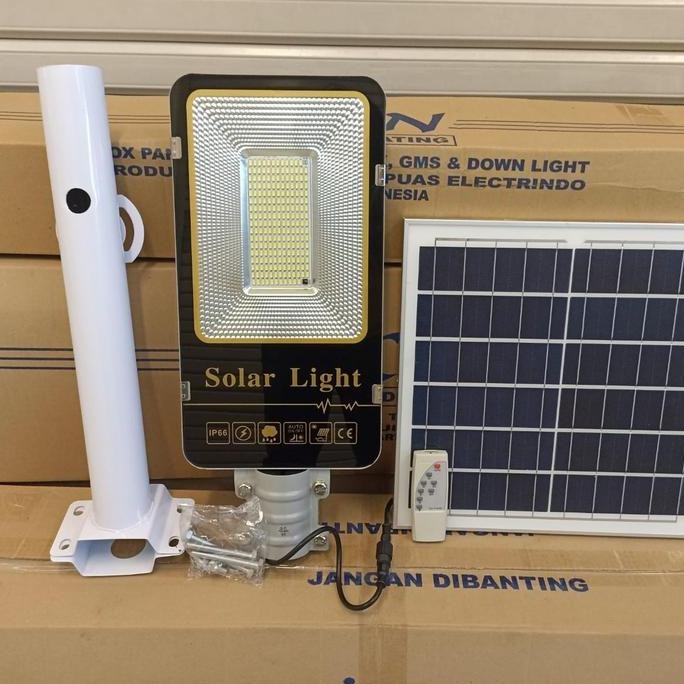 Lampu Jalan Solar Cell / Lampu Pju 2 In 1 Two In One