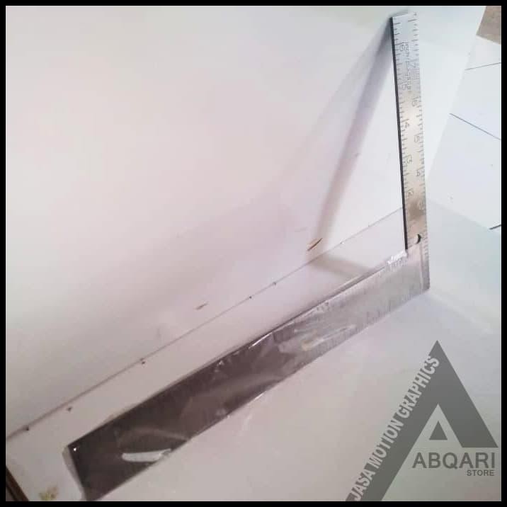 

penggaris siku / try square / siku tukang / penggaris tebal