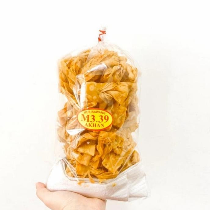 

Kue Bawang Akhan Asli Medan | Camilan Renyah Gurih Tradisional Stok Terbatas