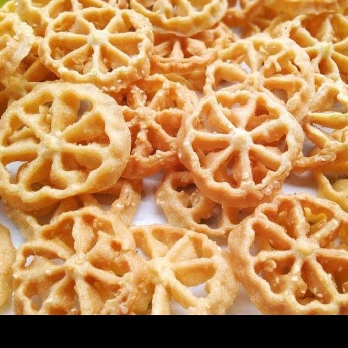 

Kue Kembang Goyang Wijen Renyah Tradisional 250gr Stok Terbatas