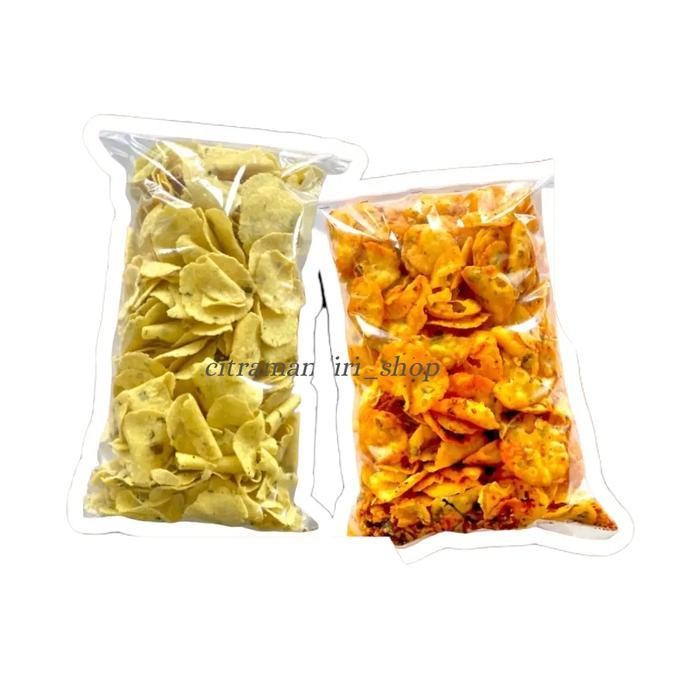 

FF Kecimpring Singkong Bawang Daun 500gr dan Kecimpring Pedas Daun Jeruk 500gr - Makanan Ringan khas Kuningan Snack Cemilan Kripik