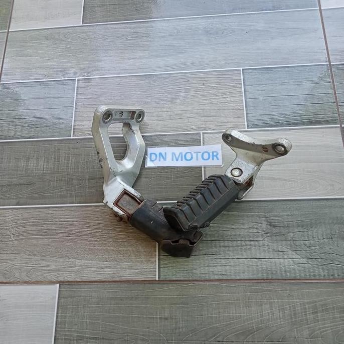 Footstep Belakang Mio Sporty Mio Lama Second Ori Restock