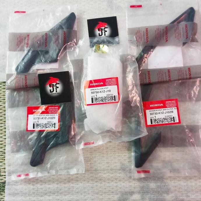 Step Belakang Pcx 160 Arm Cover R ( Kanan ) Original Restock