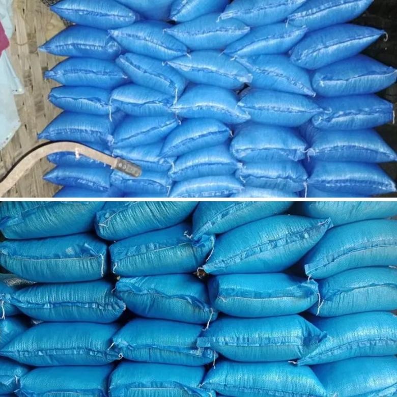 

(Terbaru) GARAM KASAR / KROSOK 1 SAK 15 KG, BANYAK MANFAAT (Terlaris)