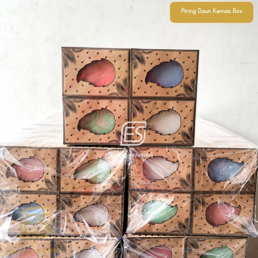 COD ( Isi 20 pcs ) Souvenir Piring Daun Plastik Kemasan Box Rustic PZL-99