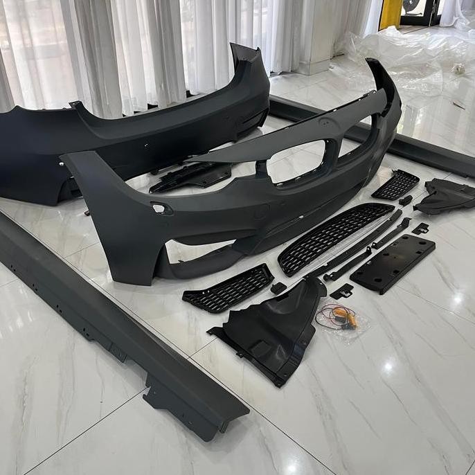 '' Bodykit bmw f30 M performance ''