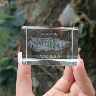 Murah Souvenir Pajangan Kristal Ikan Arwana Oleh Oleh Indonesia