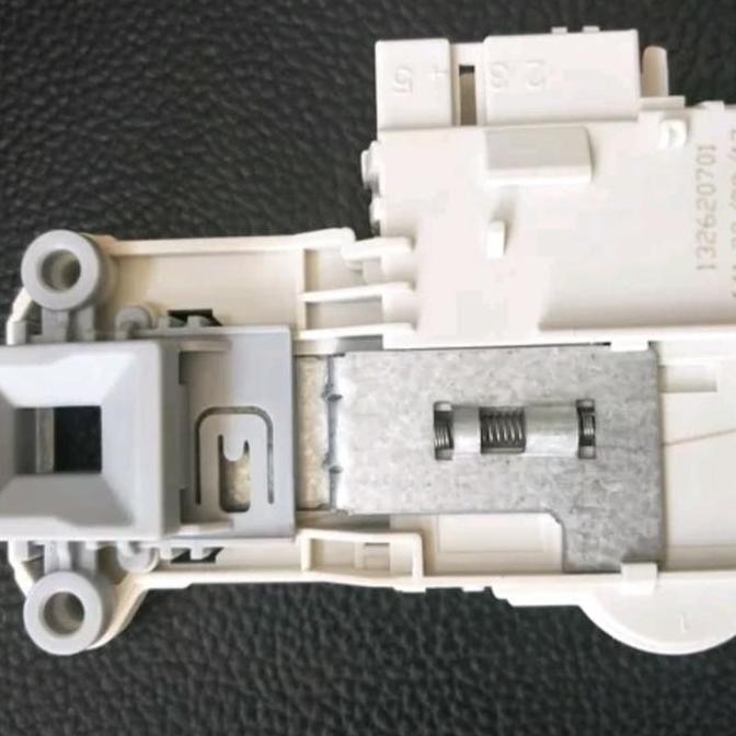 DOORLOCK MESIN CUCI ELECTROLUX EWF10932